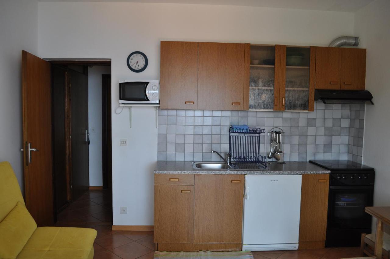 Poseidon Apartments Plomin Exterior foto